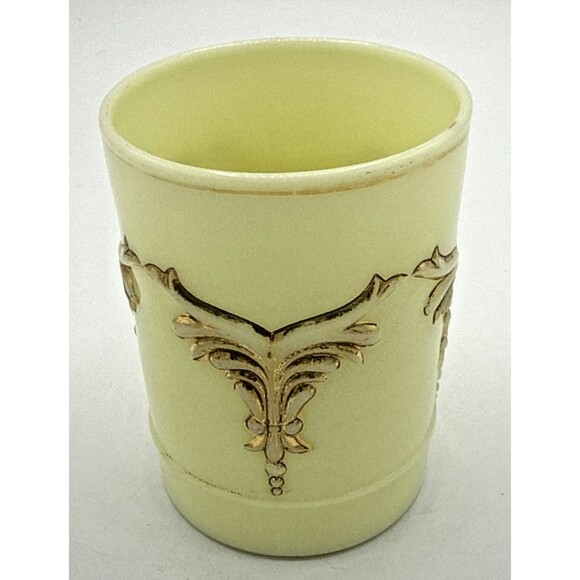 Vintage Glowing EAPG Heisey Tumbler Gold Winged Scrolls Custard Glass UG 8 Oz. - Picture 4 of 11